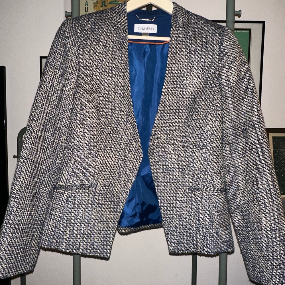 Calvin Klein Women's Textured Blue and Tan Blazer